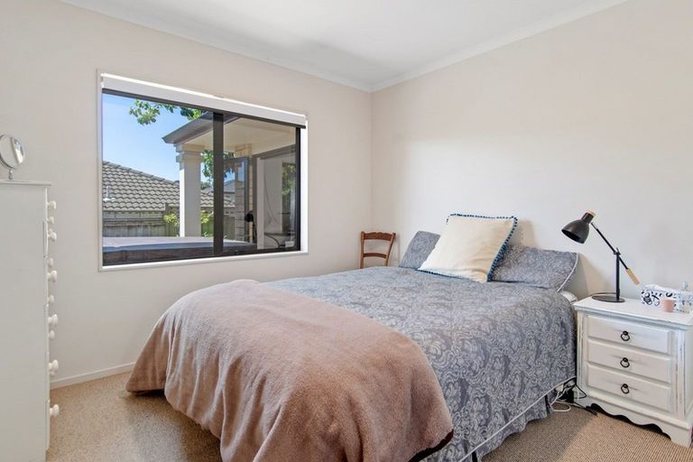 Photo of property in 5 Sabana Place, Bethlehem, Tauranga, 3110