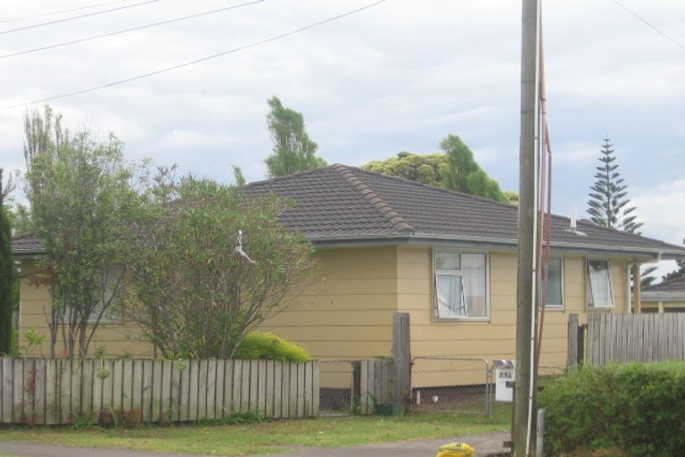 Photo of property in 2/71 Rimu Street, New Lynn, Auckland, 0600