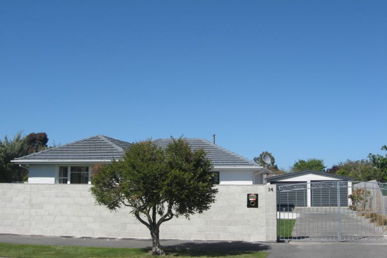 Photo of property in 34 Wilton Crescent, Bishopdale, Christchurch, 8053