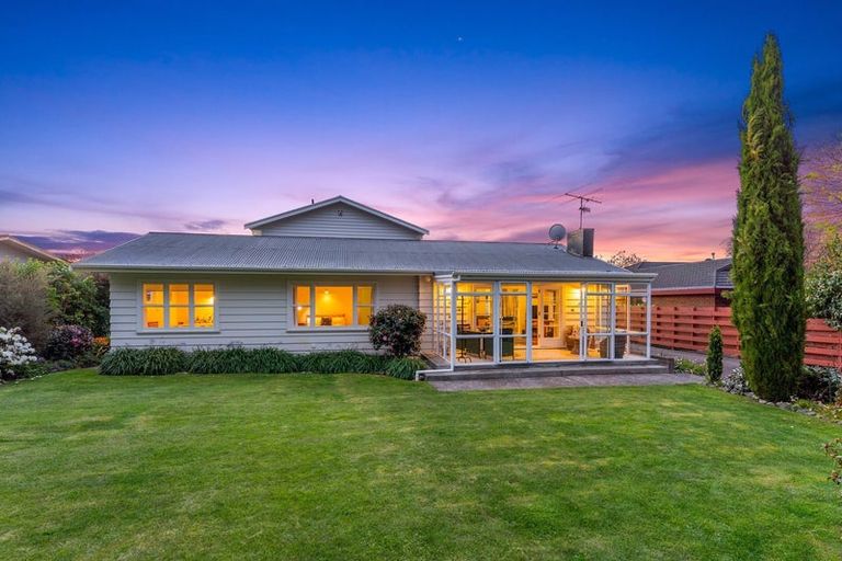 Photo of property in 17 Rata Street, Waikanae, 5036