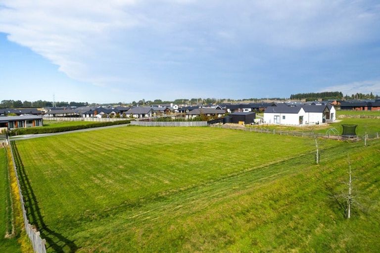 Photo of property in 67 Silver Peaks Drive, West Melton, 7618