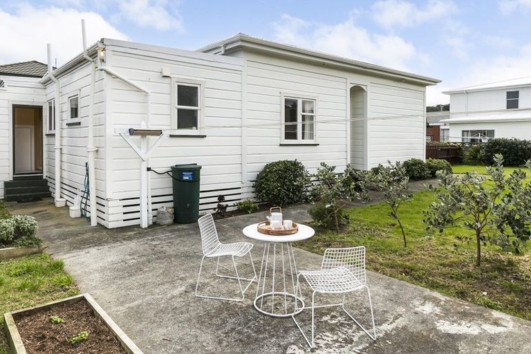 Photo of property in 22a Puriri Street, Miramar, Wellington, 6022