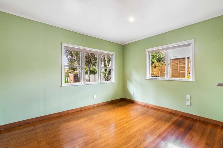 Photo of property in 54a Shirley Avenue, Papakura, 2110