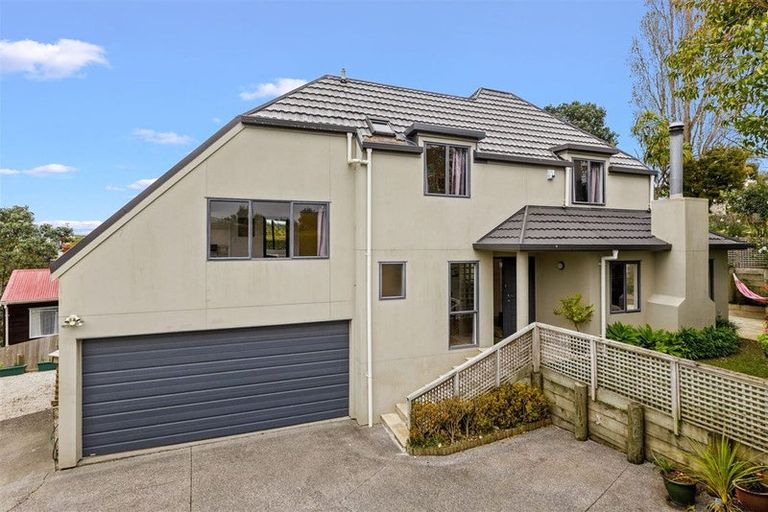 Photo of property in 2/33 Waipa Street, Birkenhead, Auckland, 0626