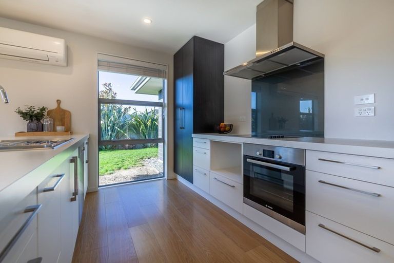 Photo of property in 10 Shale Court, Rolleston, 7614