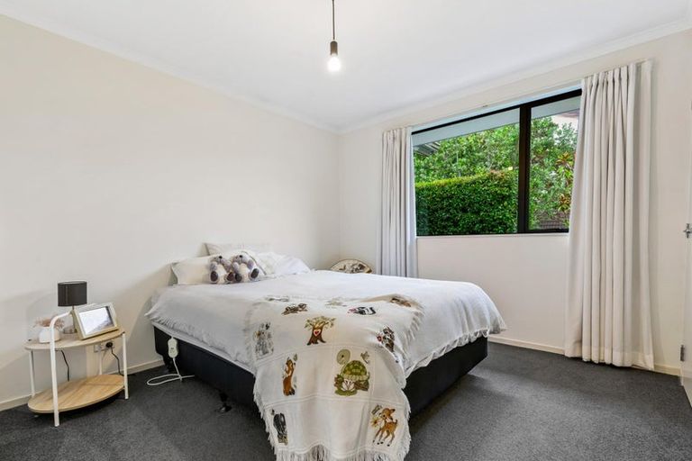 Photo of property in 169j Colwill Road, Massey, Auckland, 0614