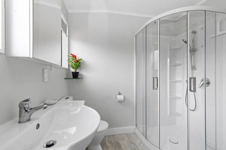 Photo of property in 10a Whitley Avenue, Ebdentown, Upper Hutt, 5018