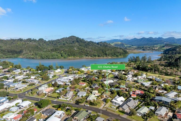 Photo of property in 321 Otahu Road, Whangamata, 3620