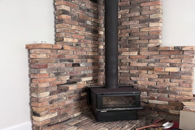 Photo of property in 77 King Street, Hikurangi, 0114