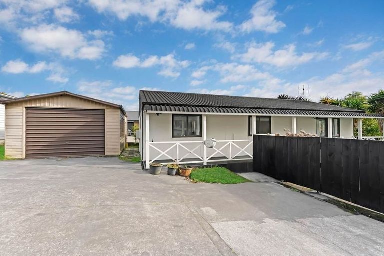 Photo of property in 64a East Street, Pukekohe, 2120