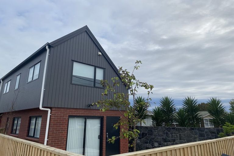 Photo of property in 1/125b Metcalfe Road, Ranui, Auckland, 0612