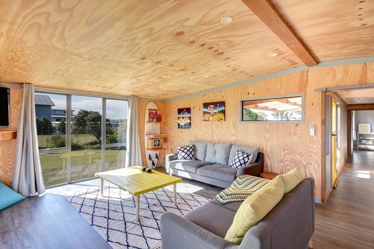 Photo of property in 125 Moturata Road, Taieri Beach, Taieri Mouth, 9091