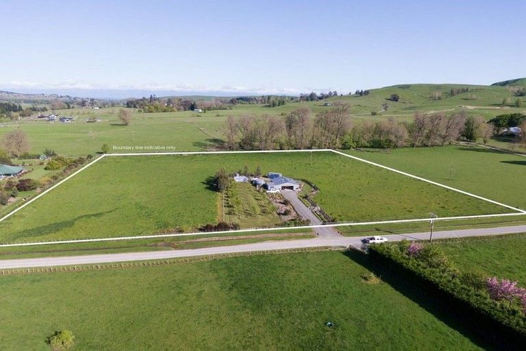 Photo of property in 28c Lindsay Road, Waipukurau, 4283