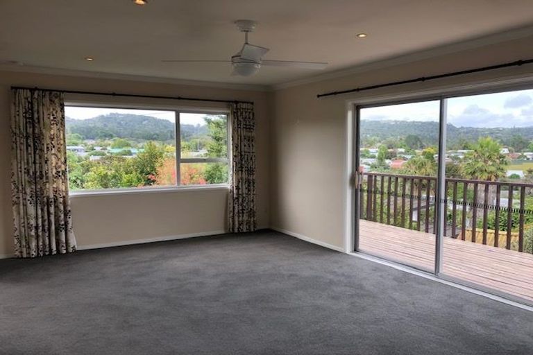Photo of property in 101 Captain Scott Road, Glen Eden, Auckland, 0602