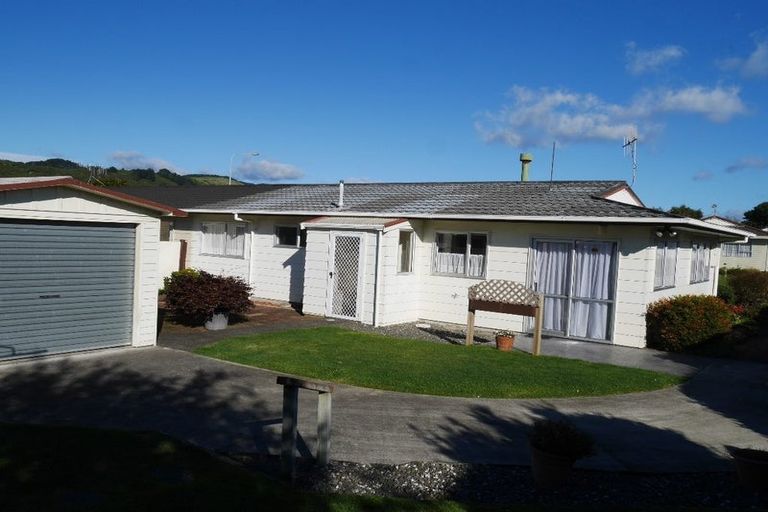 Photo of property in 17 Manawa Avenue, Raumati Beach, Paraparaumu, 5032