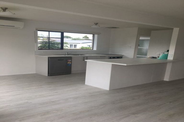 Photo of property in 15 Filmer Place, Melville, Hamilton, 3206