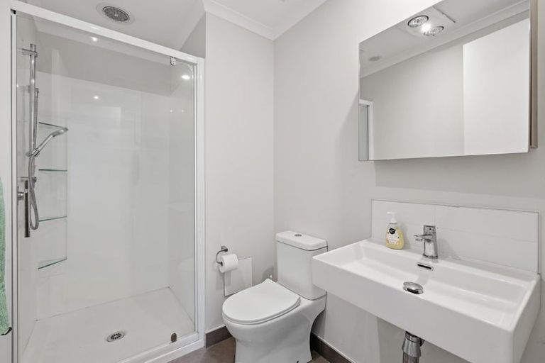 Photo of property in 11/96 Clark Road, Hobsonville, Auckland, 0616