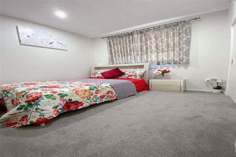 Photo of property in 14 Parton Road, Pukekohe, 2120