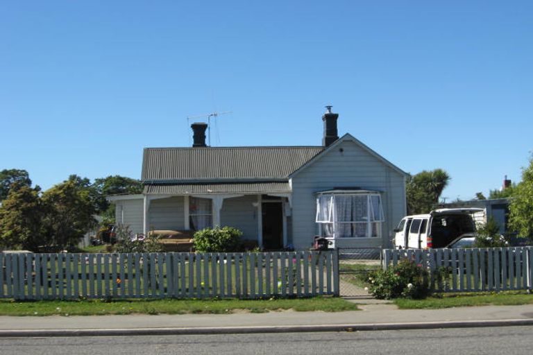Photo of property in 24 Allnatt Street, Temuka, 7920