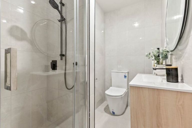 Photo of property in 106c Parkhaven Drive, Rosehill, Papakura, 2113