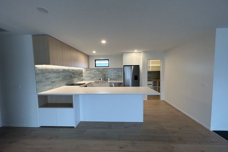 Photo of property in 139 Burden Loop, Lake Hawea, 9382