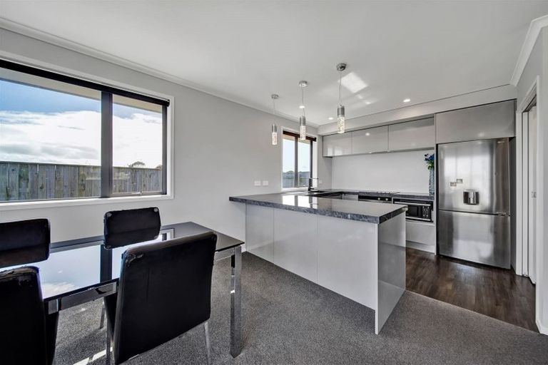 Photo of property in 5 Papawhero Drive, Bell Block, New Plymouth, 4312