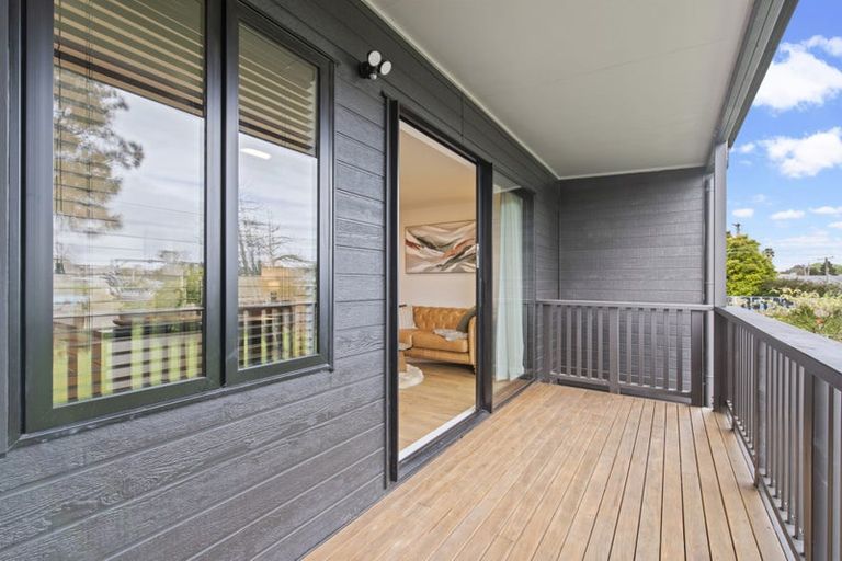 Photo of property in 11/90 Swaffield Road, Papatoetoe, Auckland, 2025