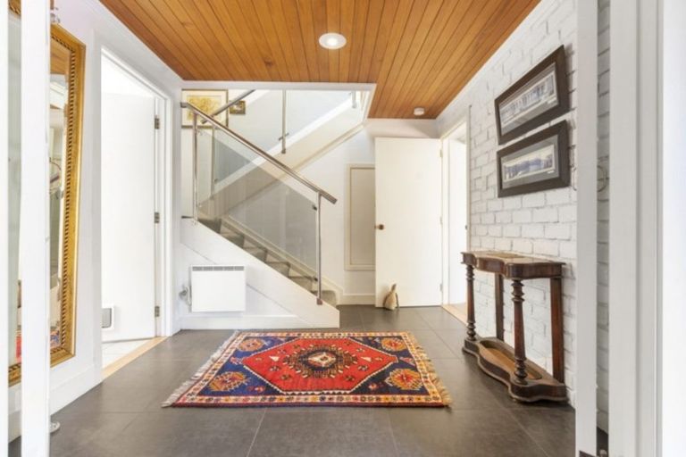 Photo of property in 18a Marellen Drive, Red Beach, 0932