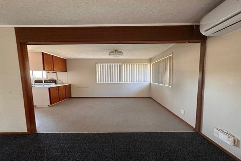 Photo of property in 5 Crispian Place, Weymouth, Auckland, 2103