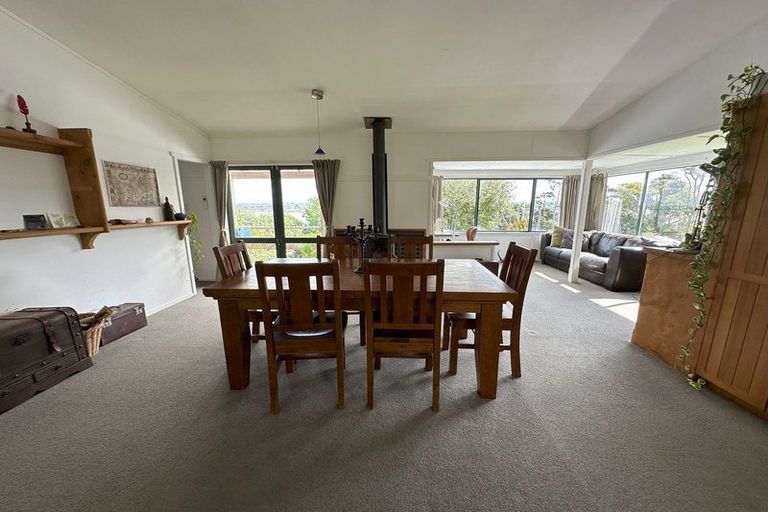 Photo of property in 140 Attwood Road, Paremoremo, Auckland, 0632