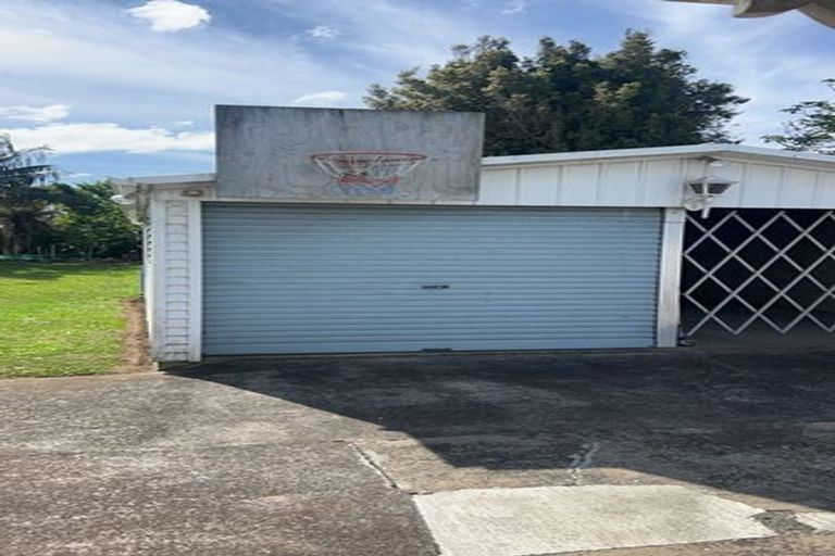 Photo of property in 220 St George Street, Papatoetoe, Auckland, 2025