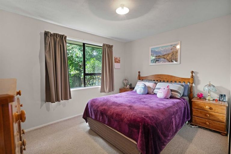 Photo of property in 2 Wilson Street, Islington, Christchurch, 8042
