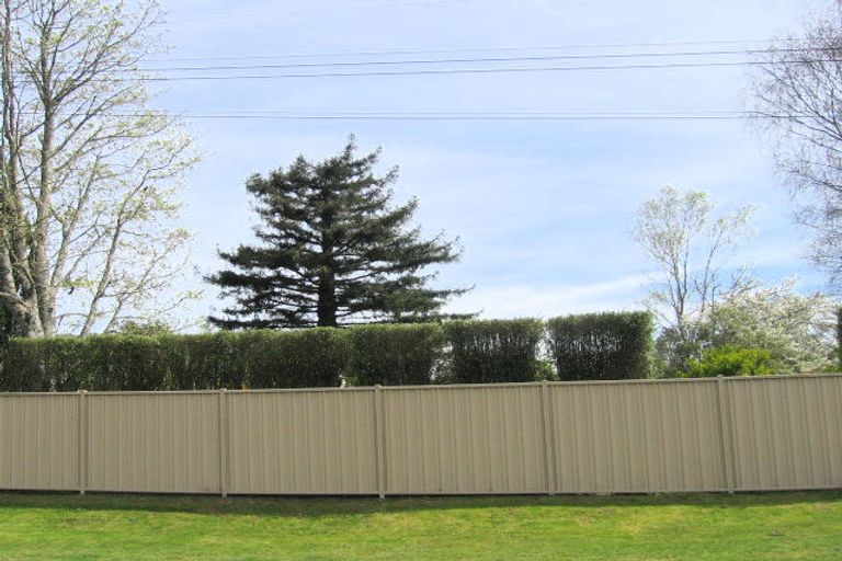 Photo of property in 10 Barnard Road, Fairy Springs, Rotorua, 3015