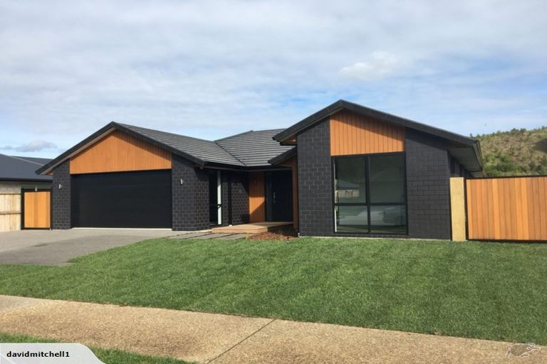 Photo of property in 68 Pakanga Grove, Pyes Pa, Tauranga, 3112