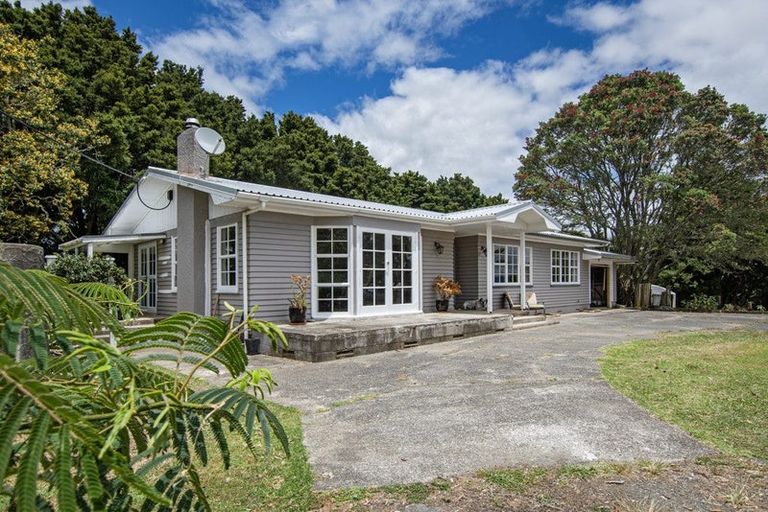Photo of property in 349 Gumtown Road, Te Kamo, Kamo, 0185