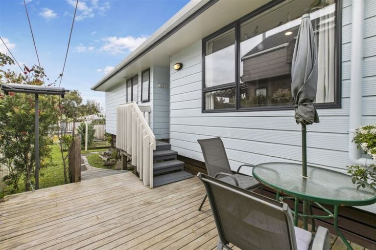 Photo of property in 294a Rangatira Road, Beach Haven, Auckland, 0626