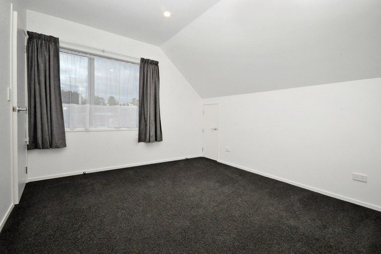 Photo of property in 46a Elliston Crescent, Stanmore Bay, Whangaparaoa, 0932