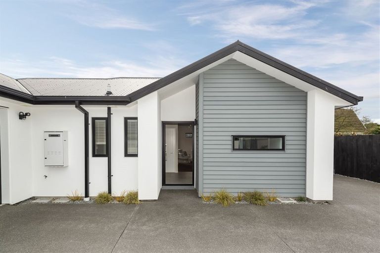 Photo of property in 25d Plynlimon Road, Fendalton, Christchurch, 8052