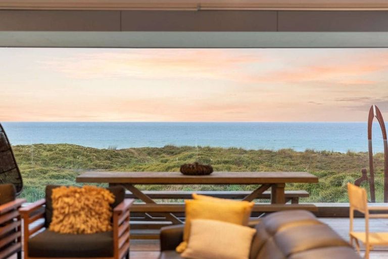 Photo of property in 25 Inanga Lane, Omaha, 0986