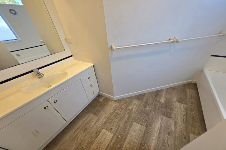 Photo of property in 332e Redoubt Road, Totara Park, Auckland, 2019