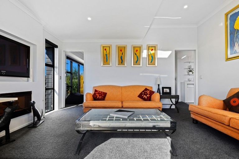 Photo of property in 6 Blair Place, Kaiapoi, 7630