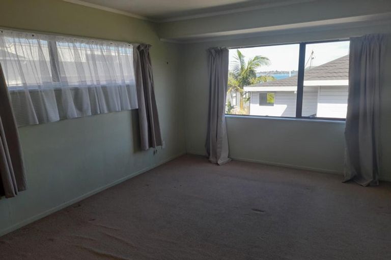 Photo of property in 4/117 Bucklands Beach Road, Bucklands Beach, Auckland, 2012