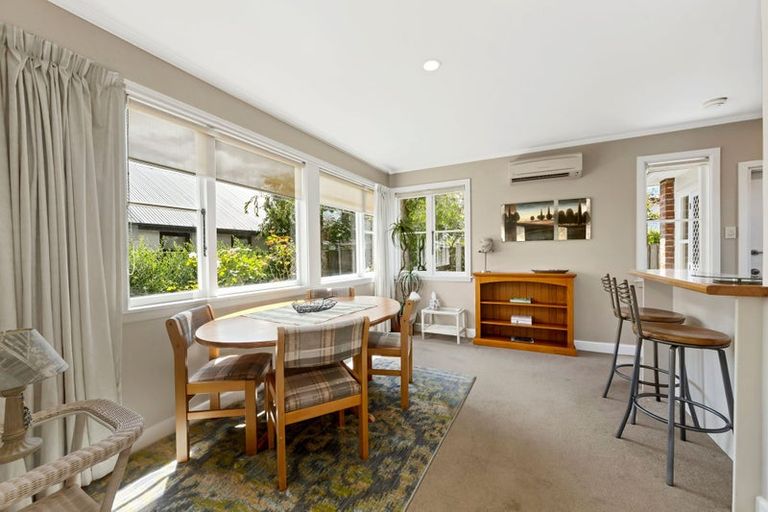 Photo of property in 36 Wades Avenue, Saint Martins, Christchurch, 8022