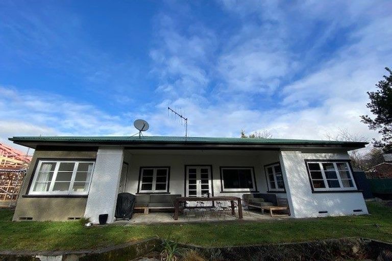 Photo of property in 210 Stone Street, Wanaka, 9305