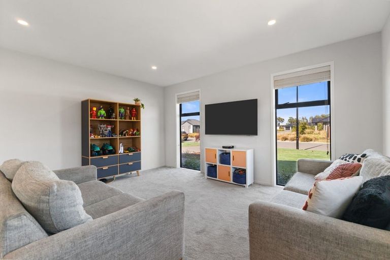 Photo of property in 6 Kestrel Street, Rolleston, 7615