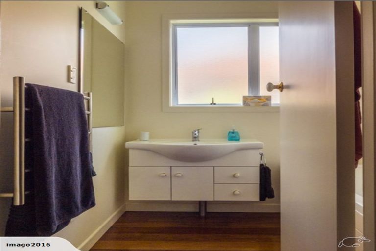 Photo of property in 1/22 Oakland Avenue, Papatoetoe, Auckland, 2025