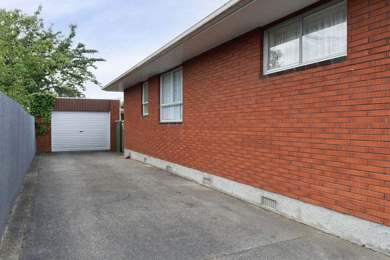Photo of property in 43 Rugby Street, Levin, 5510