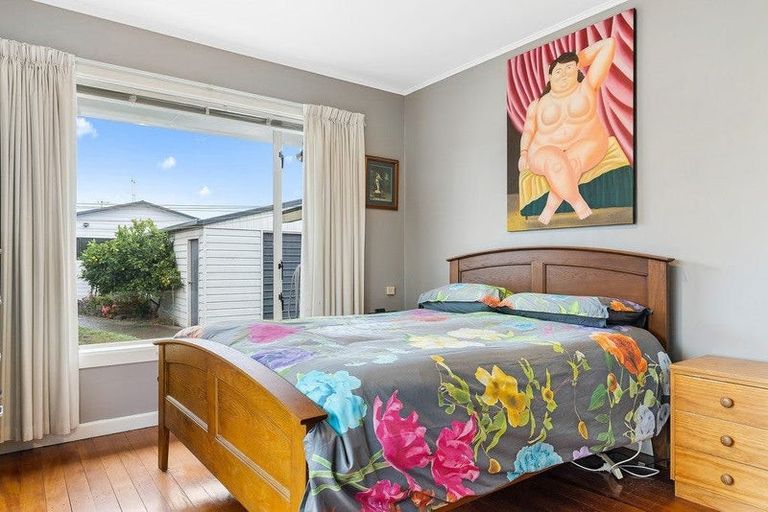 Photo of property in 6 Simeon Street, Somerfield, Christchurch, 8024