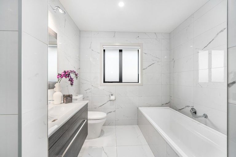 Photo of property in 151 James Line, Kelvin Grove, Palmerston North, 4414