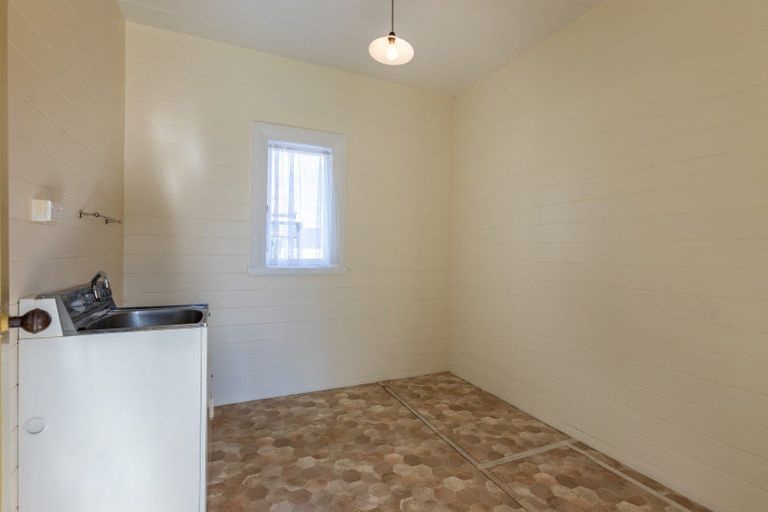 Photo of property in 4 Alma Street, Dannevirke, 4930